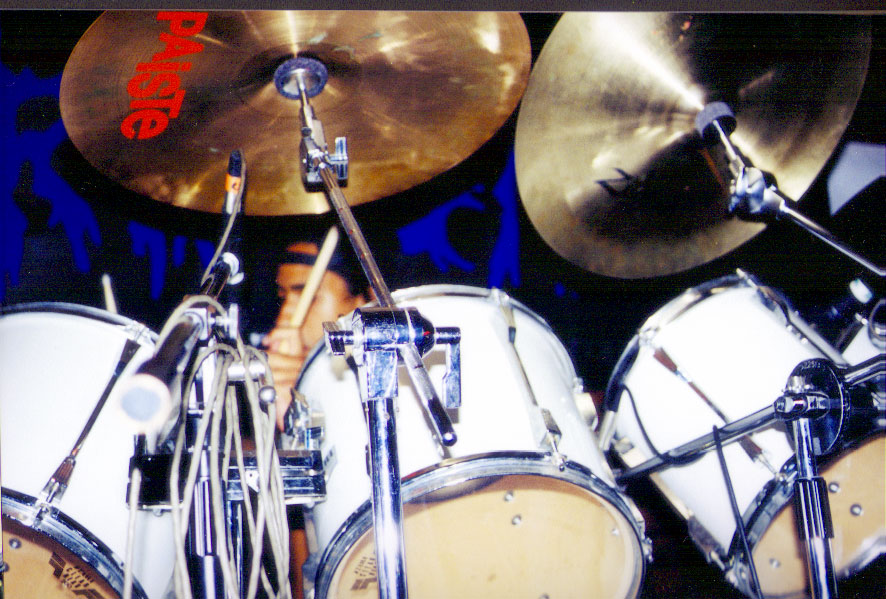 Haywood Payne, drums